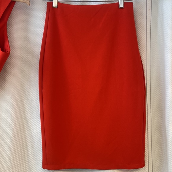 High Waisted Skirt and Crop Top Matching Set - Picture 6 of 7